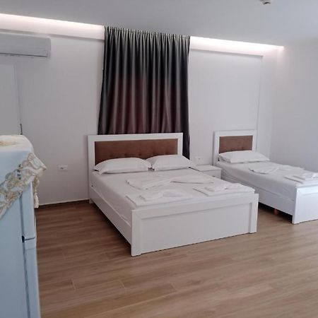 Hotel Opolonia Ksamil Eksteriør bilde