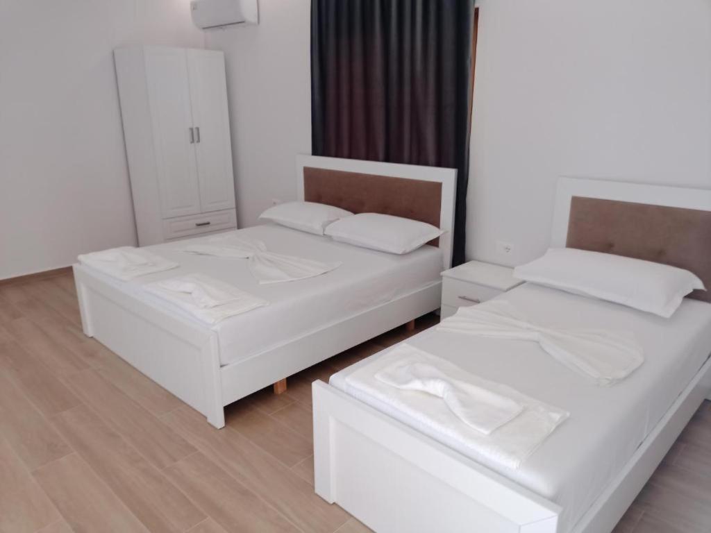 Hotel Opolonia Ksamil Eksteriør bilde